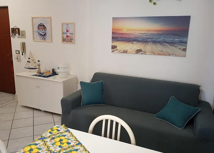 Etna E Mare 公寓 *